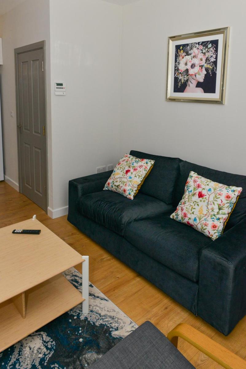 Esterville Apartments 1 And 2 Bedrooms Hot Tub Availability Belfast Zewnętrze zdjęcie
