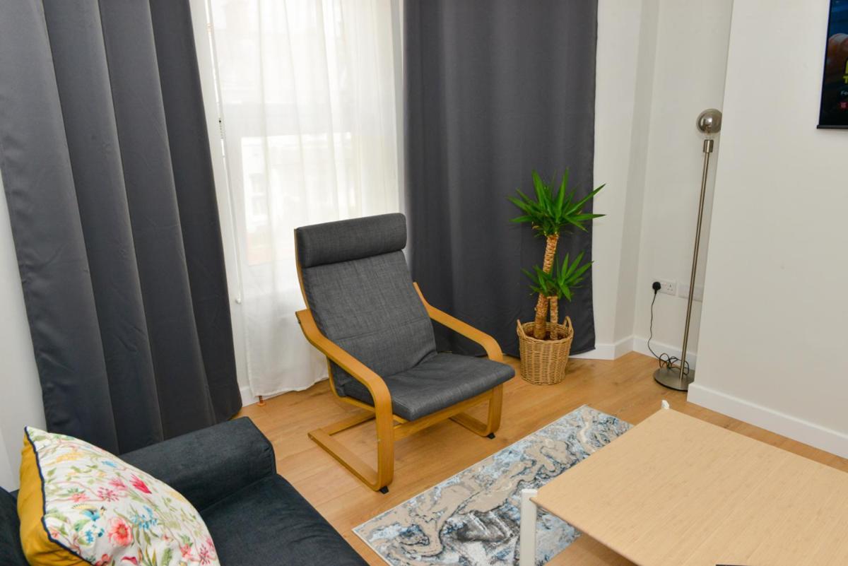 Esterville Apartments 1 And 2 Bedrooms Hot Tub Availability Belfast Zewnętrze zdjęcie